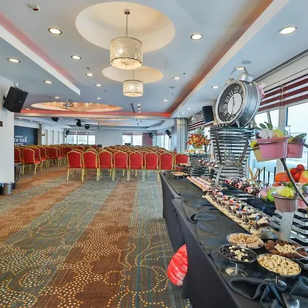 Otel New Park 5*