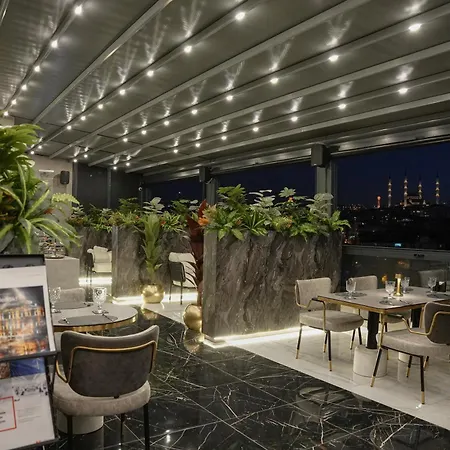 New Park Hotel 5*